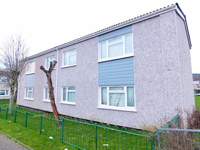 1 Bedroom Flat To Rent In Buxton Court, Caerphilly, CF83