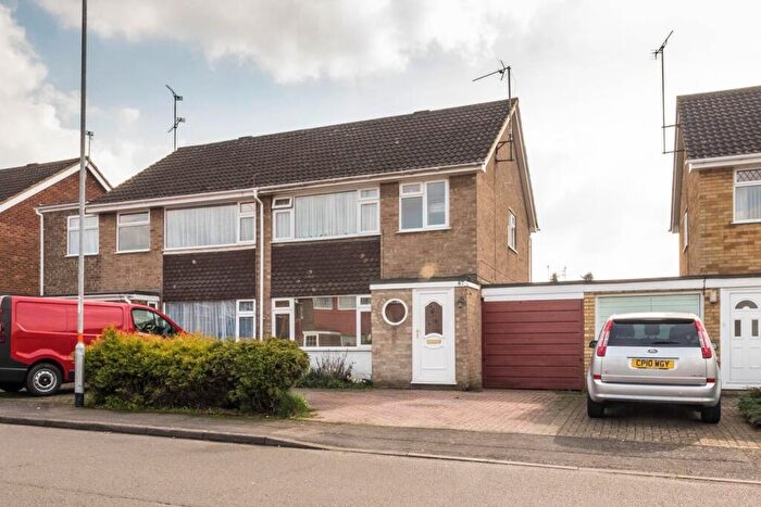 3 Bedroom Semi-Detached House To Rent In Oaks Drive, Higham Ferrers, NN10