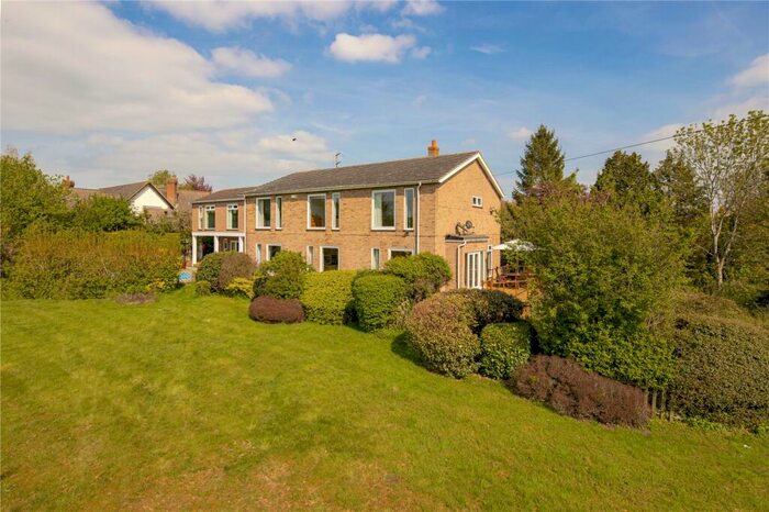 5 Bedroom Detached House For Sale In Meadow Road, Great Gransden, Cambridgeshire, SG19