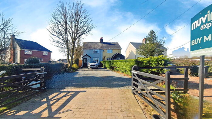 3 Bedroom Semi-Detached House For Sale In High Cross Lane, Little Canfield, Dunmow, CM6