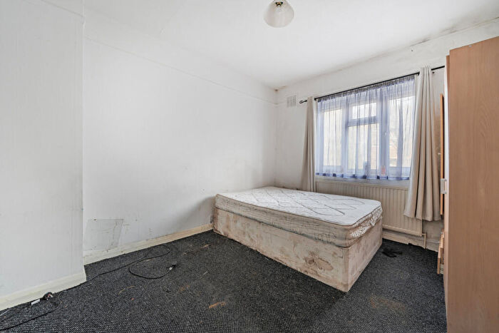 3 Bedroom Terraced House For Sale In Clarendon Rise, London, SE13