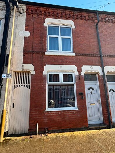 2 Bedroom Terraced House To Rent In Bassett Street, Leicester, LE3