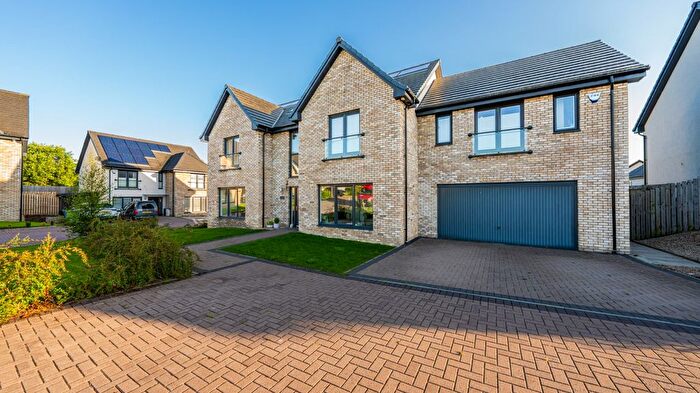 6 Bedroom Detached House To Rent In Raeside Way, Newton Mearns, Glasgow, G77