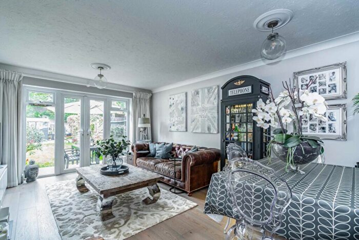 2 Bedroom Terraced House For Sale In The Hill, Winchmore Hill, Buckinghamshire, HP7