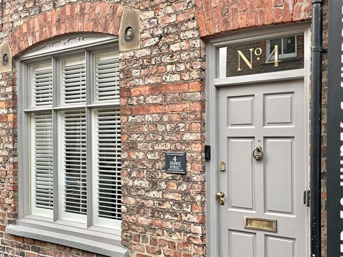 3 Bedroom Property To Rent In George Street, York, YO1