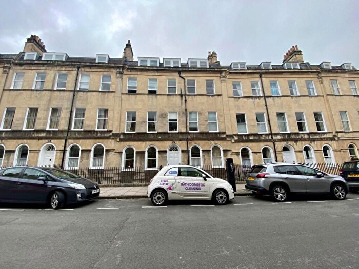 2 Bedroom Apartment To Rent In Henrietta Street, Bath, BA2