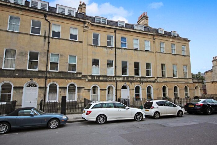 2 Bedroom Flat To Rent In Henrietta Street, BA2