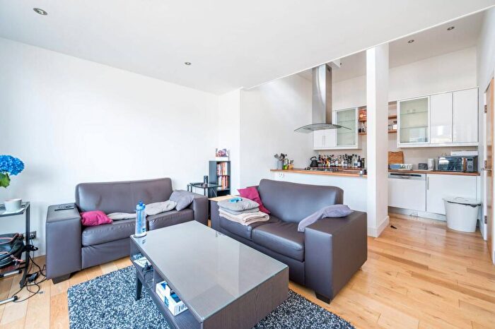 1 Bedroom Apartment To Rent In Thrawl Street, London, E1