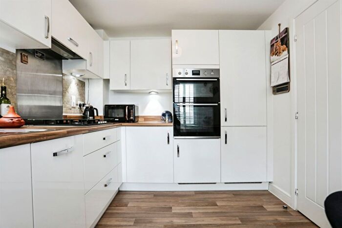 3 Bedroom End Of Terrace House For Sale In Baines Way, Framlingham, Woodbridge, IP13