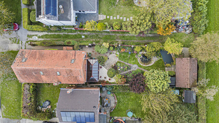 4 Bedroom Detached House For Sale In The Greenway, West Hendred, OX12