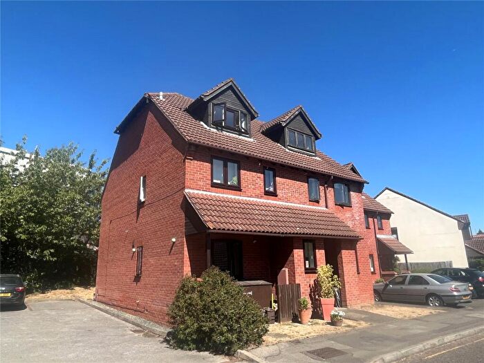 1 Bedroom Apartment To Rent In The Copse, Amersham, Bucks, HP7