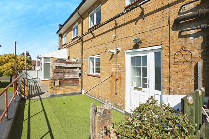3 Bedroom Maisonette For Sale In Gregson Avenue, Gosport, PO13