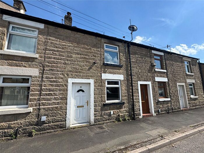 2 Bedroom Terraced House For Sale In Woolley Bridge Road, Hadfield, Glossop, Derbyshire, SK13