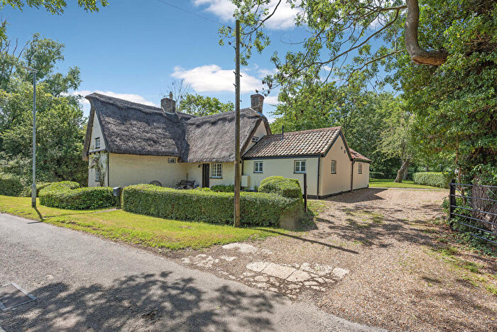 3 Bedroom Detached House For Sale In Potton End, Eltisley, St. Neots, Cambridgeshire, PE19