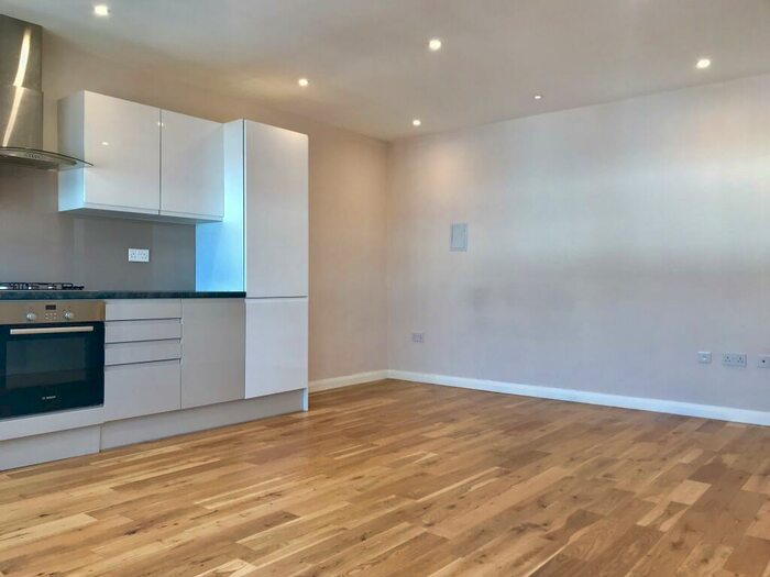 2 Bedroom Apartment To Rent In Kimberley House, Leicester, LE1