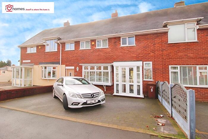 3 Bedroom Terraced House To Rent In St. Davids Place, Bloxwich, Walsall, WS3