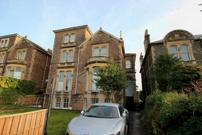 2 Bedroom Apartment To Rent In Upper Belgrave Road, Bristol, BS8