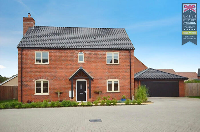 4 Bedroom Detached House For Sale In Poppy Way, Great Ellingham, Norfolk, NR17