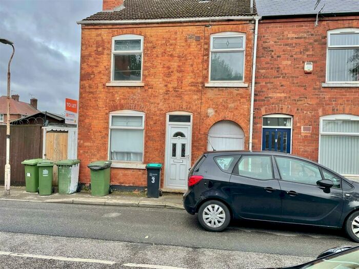 2 Bedroom End Of Terrace House To Rent In Somersall Street, Mansfield, NG19