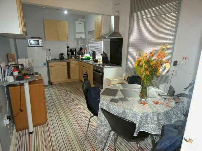 2 Bedroom Flat To Rent In Grace Street, Byker, NE6