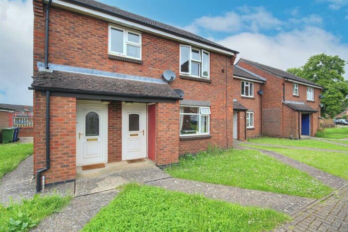1 Bedroom Property To Rent In The Crescent, St. Ives, PE27