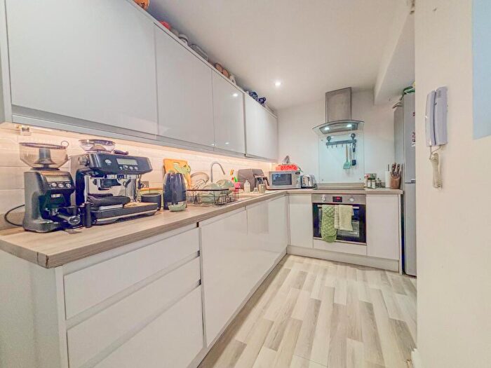 1 Bedroom Apartment To Rent In Princess Victoria Street, Clifton, Bristol, BS8