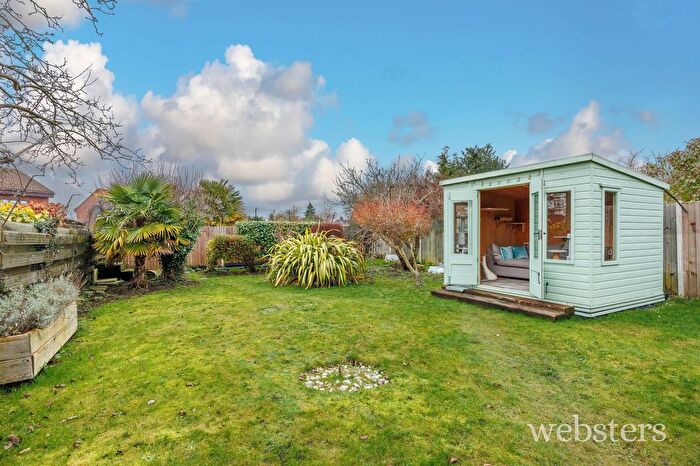 3 Bedroom Detached House For Sale In Ipswich Road, Norwich, NR4