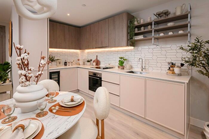 1 Bedroom Apartment For Sale In Kidbrooke Village Sales & Marketing Suite, Pegler Square, London, SE3
