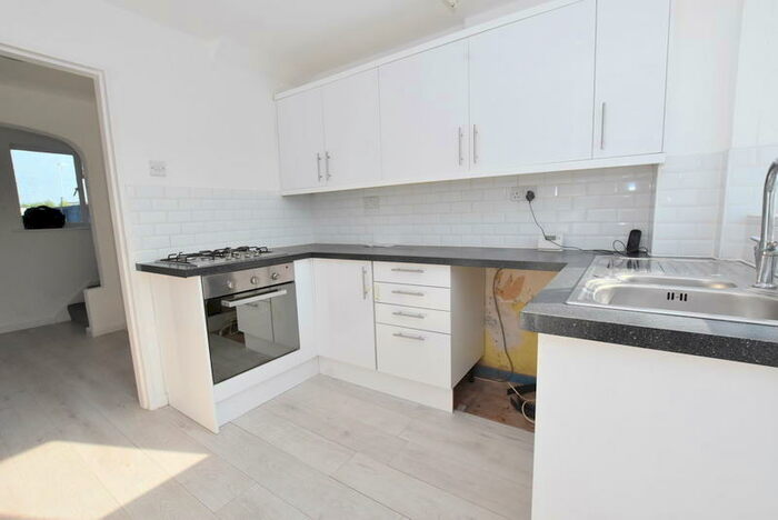 2 Bedroom Town House To Rent In Severn Drive, Clayton, Newcastle-under-Lyme, ST5