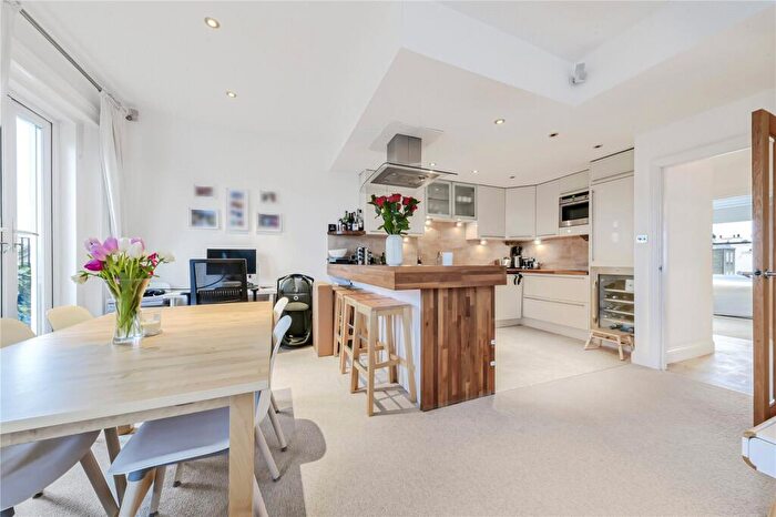 2 Bedroom Apartment To Rent In Regents Park Road, Primrose Hill, London, NW1