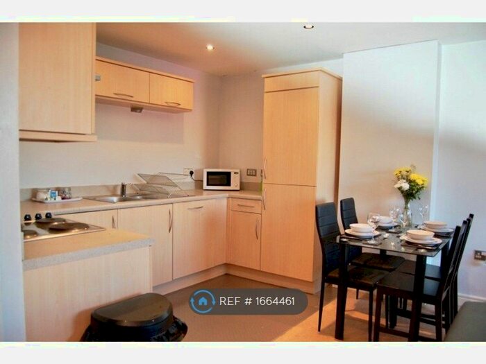 1 Bedroom Flat To Rent In The Bar, Newcastle Upon Tyne, NE1
