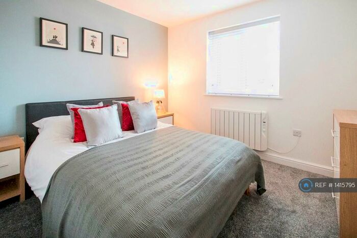 1 Bedroom Flat To Rent In Coleridge Way, Crewe, CW1