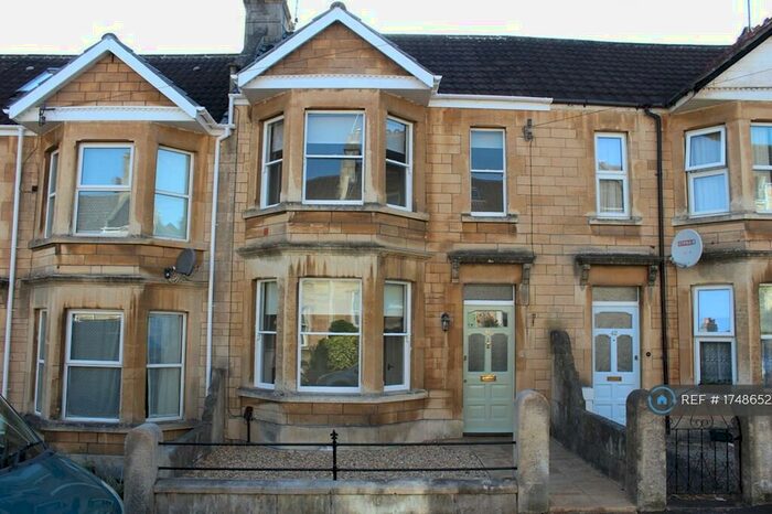 3 Bedroom Terraced House To Rent In First Avenue, Bath, BA2