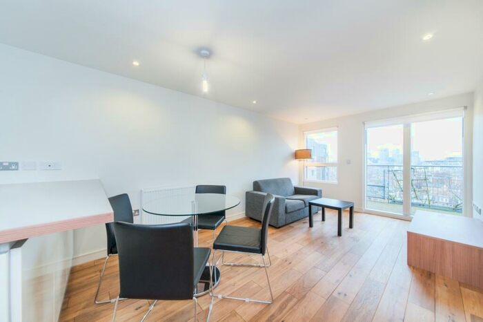 1 Bedroom Apartment To Rent In Seren Park Gardens, Restell Close, Greenwich, SE3