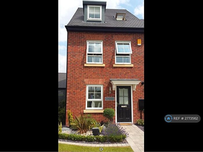 4 Bedroom Semi-Detached House To Rent In Tutbury Avenue, Derby, DE23