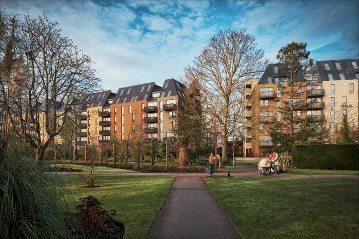 1 Bedroom Flat To Rent In Ripleys Market, Lowfield Street, Dartford, DA1