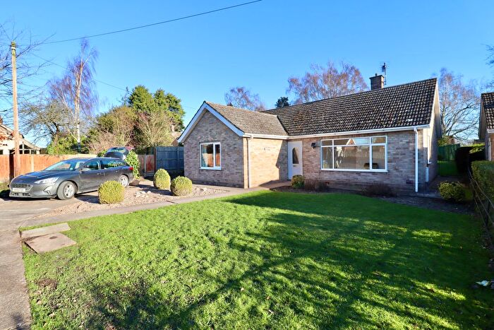 3 Bedroom Detached Bungalow For Sale In Nurses Lane, Skellingthorpe, LN6