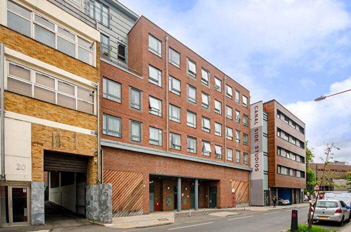 1 Bedroom Flat To Rent In St Pancras Way, St Pancras, London, NW1