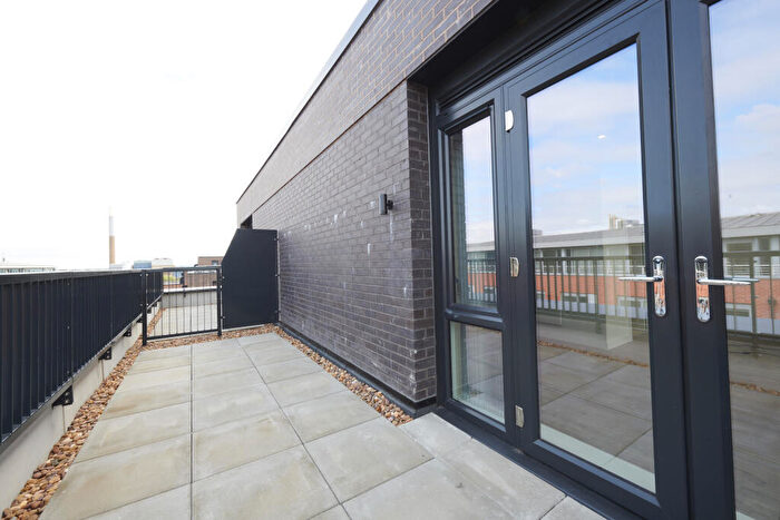 2 Bedroom Apartment To Rent In Saffron Court, Crocus Street, Nottingham, NG2