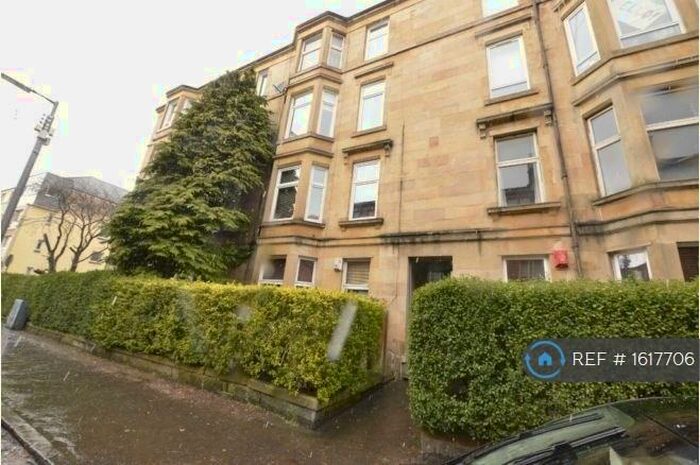 2 Bedroom Flat To Rent In Deanston Drive, Glasgow, G41