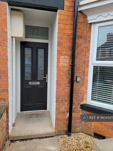 3 Bedroom Terraced House To Rent In Harborough Road, Rushden, NN10