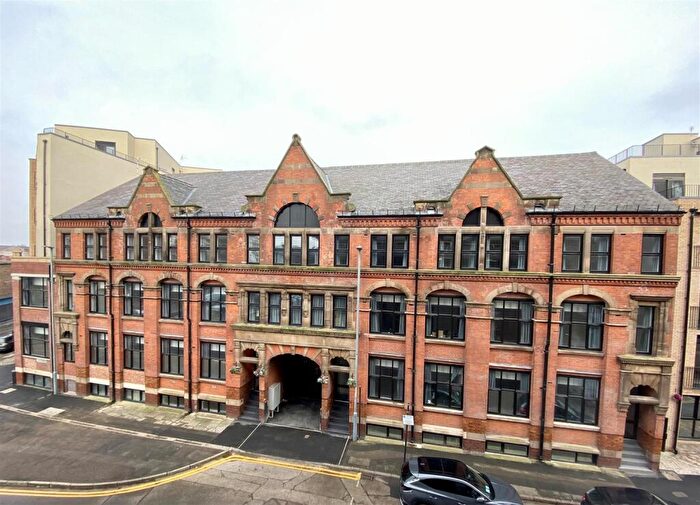 2 Bedroom Apartment To Rent In Fleet Street, Leicester, LE1