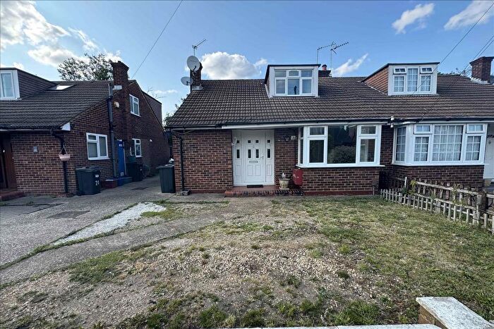 3 Bedroom Property To Rent In Mill Way, Feltham, TW14