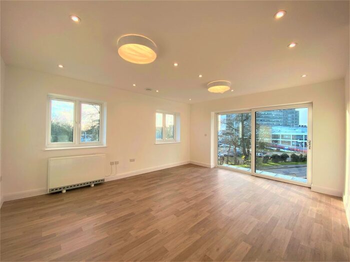 Studio To Rent In Pield Heath Road, Uxbridge, UB8