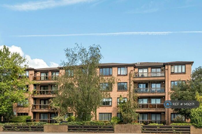 1 Bedroom Flat To Rent In Widmore Road, Bromley, BR1