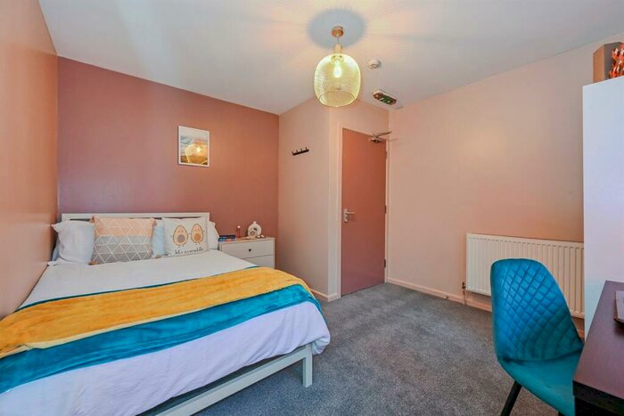 1 Bedroom House To Rent In Wood Road, Pontypridd, CF37
