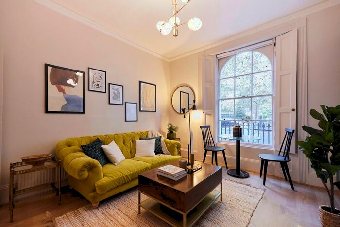 1 Bedroom Flat To Rent In Northampton Square, London, EC1V