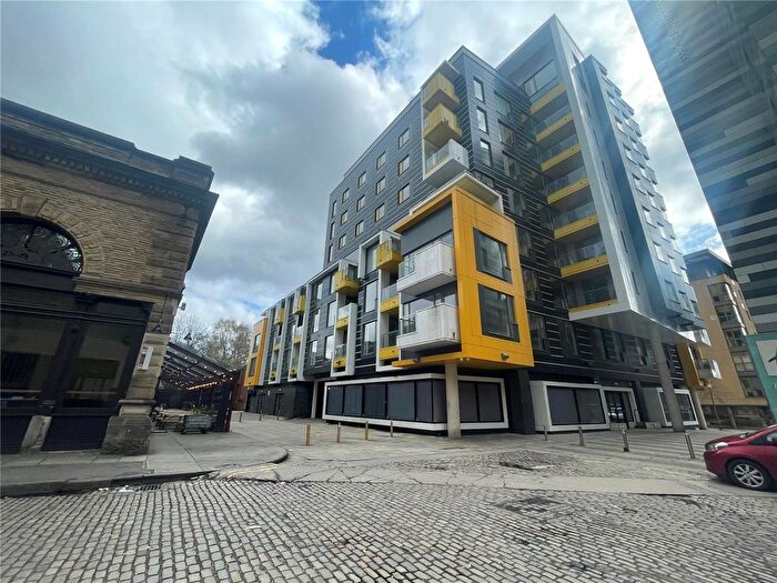 2 Bedroom Flat To Rent In One Smithfield Square, High Street, Manchester, M4