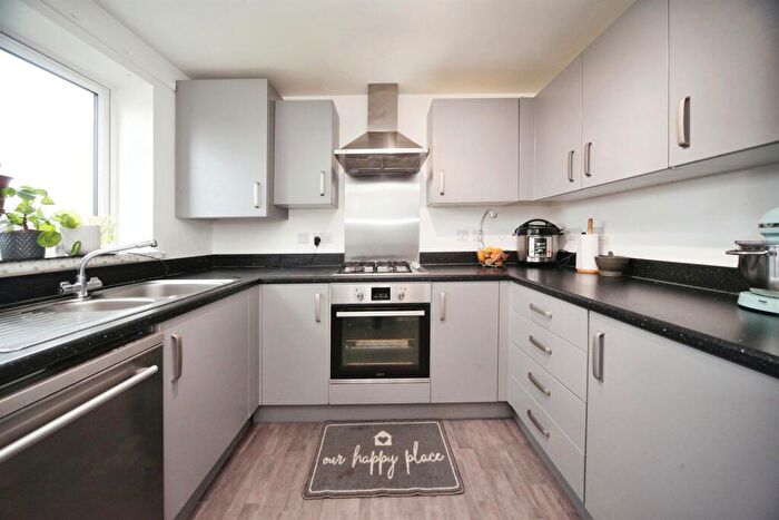 2 Bedroom Terraced House For Sale In Caesar Close, Houghton Regis, Dunstable, LU5
