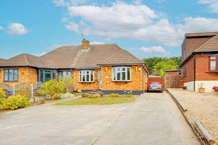 2 Bedroom Bungalow For Sale In Upshire Road, Waltham Abbey, EN9